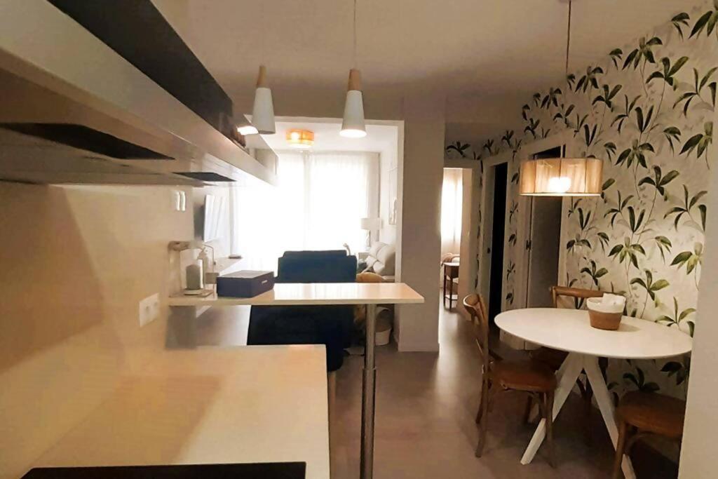 Mendoza A Un Paso De La Playa Apartamento Málaga Exterior foto