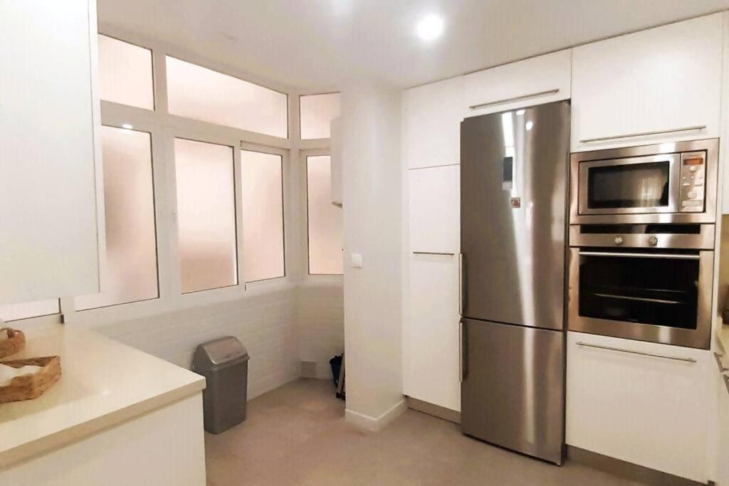 Mendoza A Un Paso De La Playa Apartamento Málaga Exterior foto